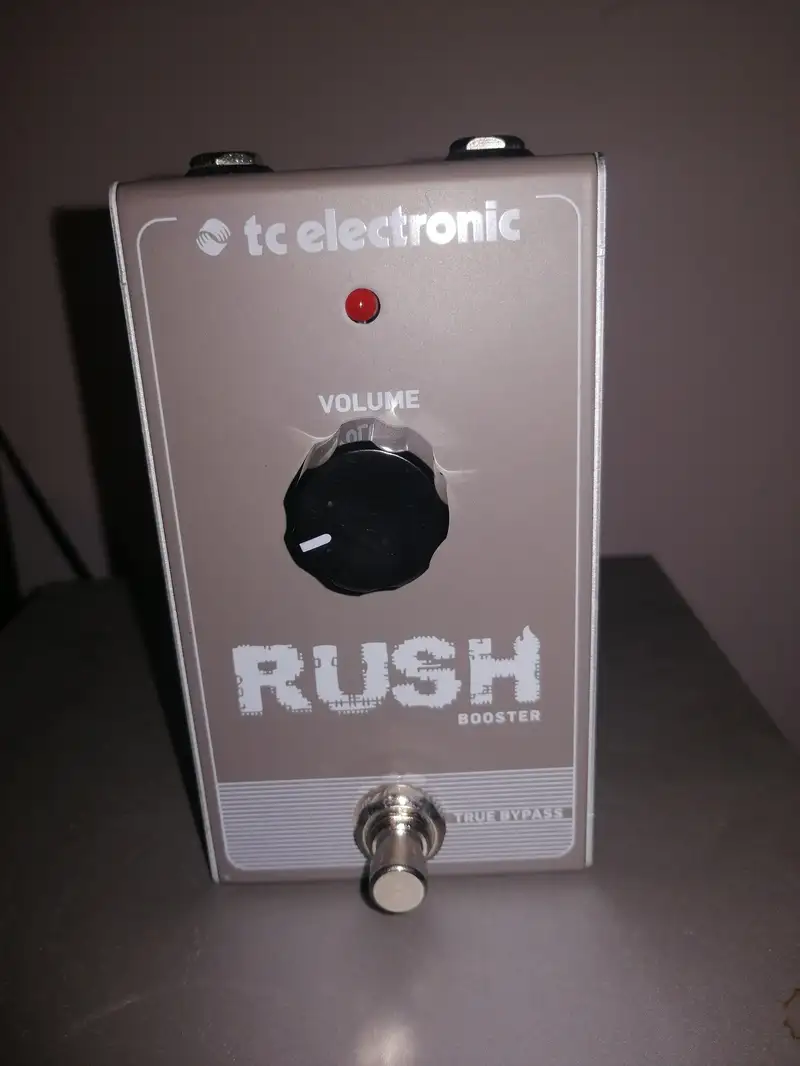 TC Electronic RUSH Booster Effect pedal