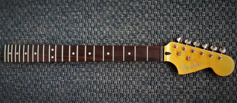 Fender Modern Player Marauder 2011 gitár Mástil