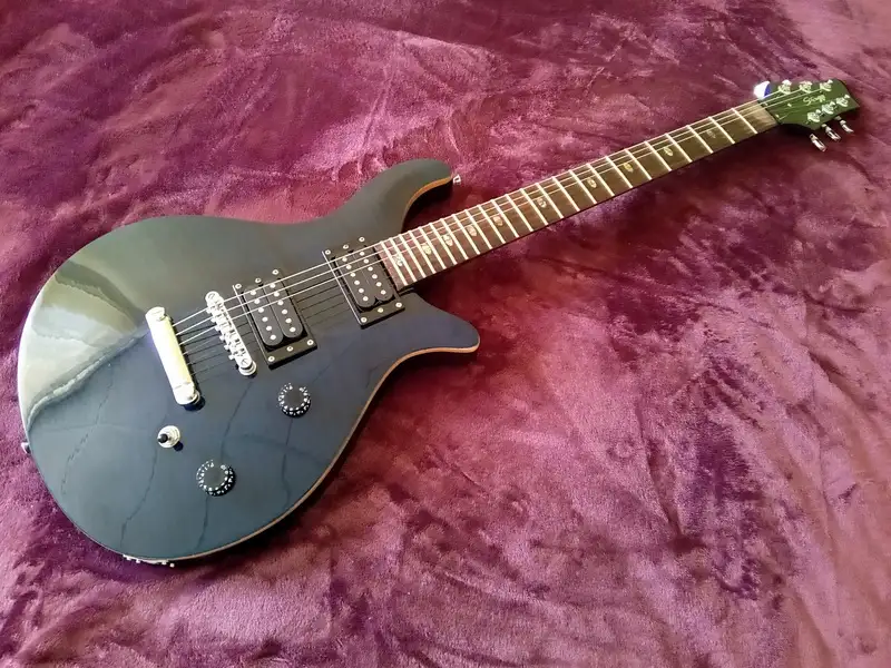 Stagg R500 + állvány Electric guitar
