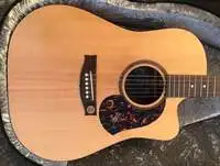 Maton SRS70C Acoustic guitar [September 28, 2021, 6:17 pm]