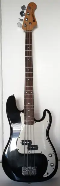 Dimavery  Bass guitar [April 25, 2021, 5:38 pm]