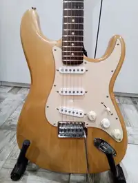 Cheri  Guitarra eléctrica [July 27, 2021, 5:13 pm]