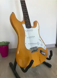 Uniwell Stratocaster Elektromos gitár [2021.06.30. 21:22]