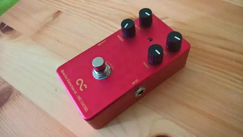 One Control Dyna Red Distortion 4K Torzító