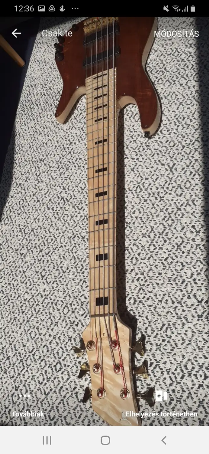 - Moskal 6 mesterhangszer Bass guitar 6 strings