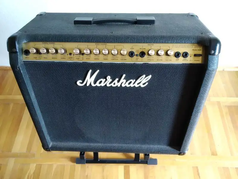 Marshall Valvestate 8080 Gitárkombó