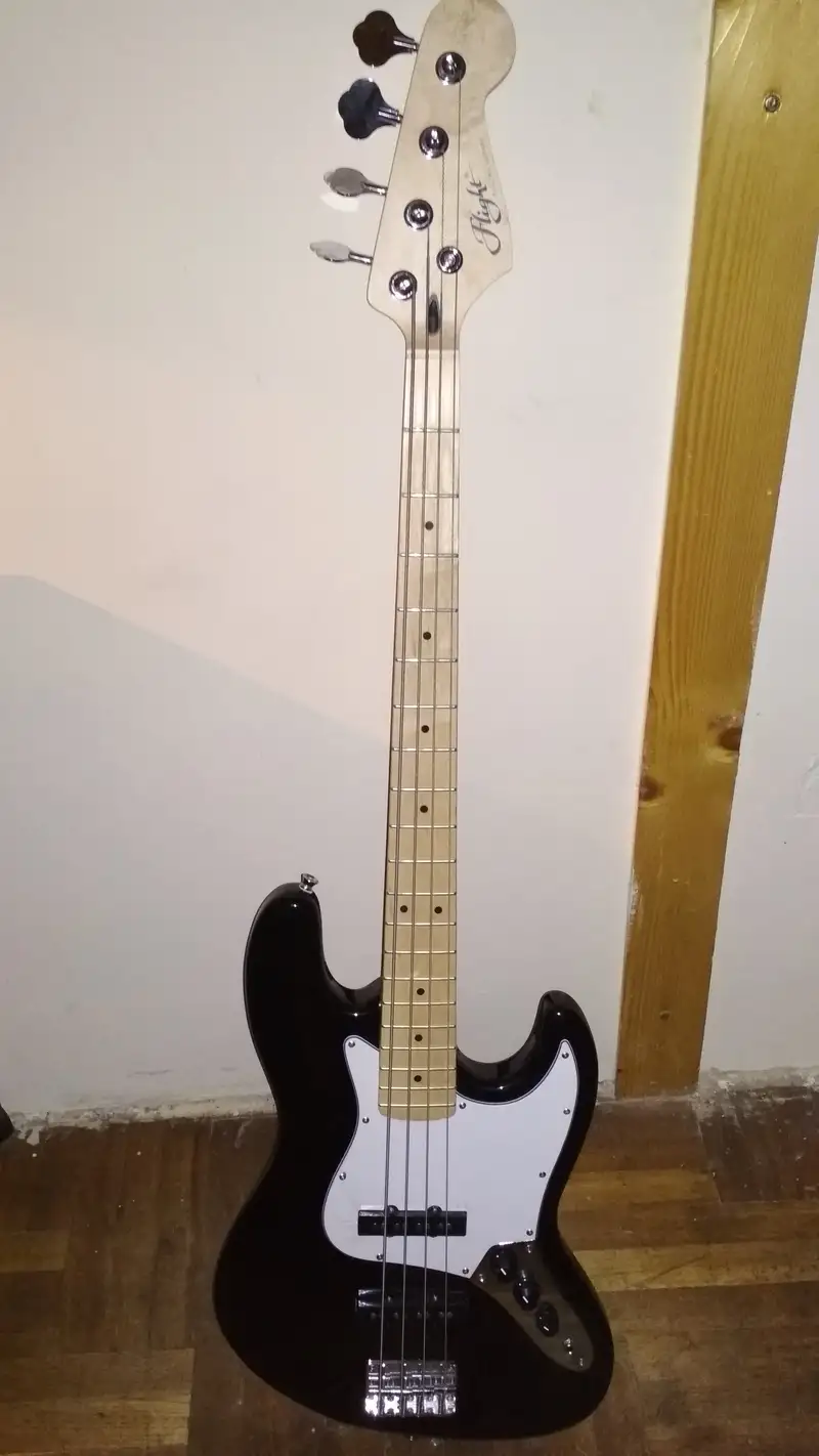 Flight Ejb10 Bass guitar