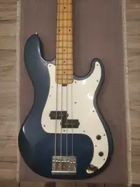Musima Action Bass Vintage Bass guitar [September 21, 2021, 11:20 pm]