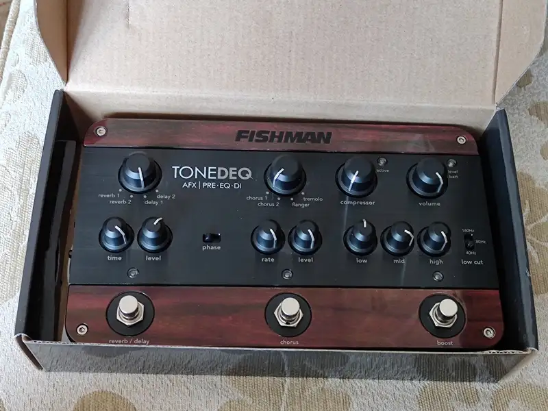 Fishman AFX PRE-EQ-DI Akusztikus gitár multieffekt