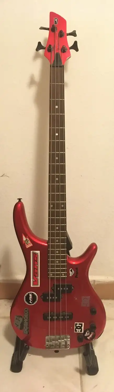 Roling`s B320 Basszusgitár