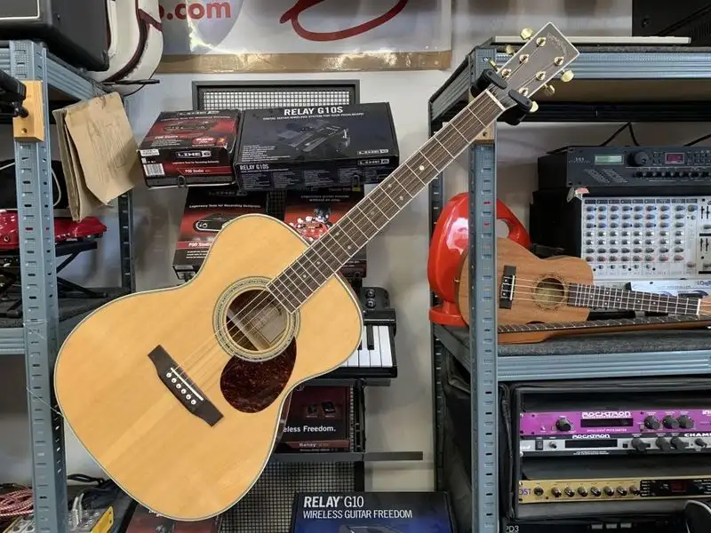 Sigma OMM-4 Acoustic guitar