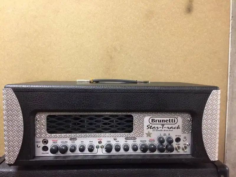 Brunetti Star-T-Rack fullcsöves sztereó gitárerősítő fej Cabezal de amplificador de guitarra