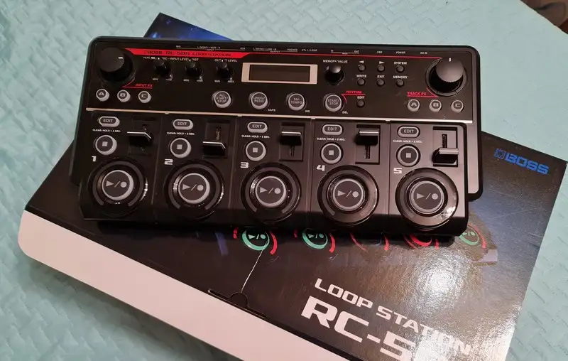 BOSS RC-505 Loop Station Loop station