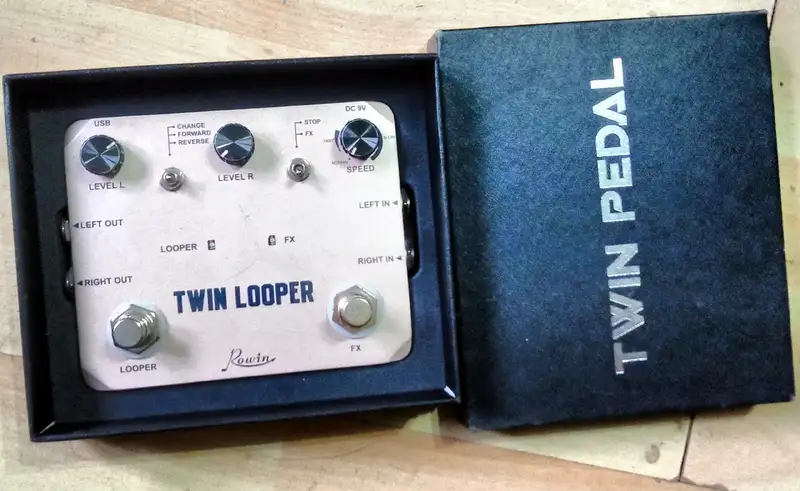 Rowin Twin Loop station