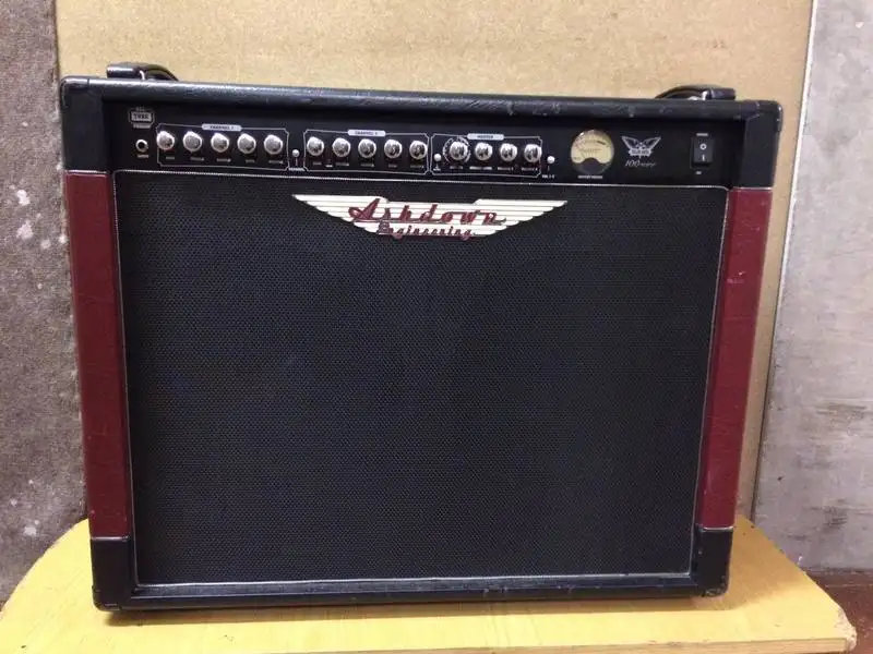 Ashdown FA100DSP 212 100 wattos előfokcsöves gitárkombó Guitar combo amp