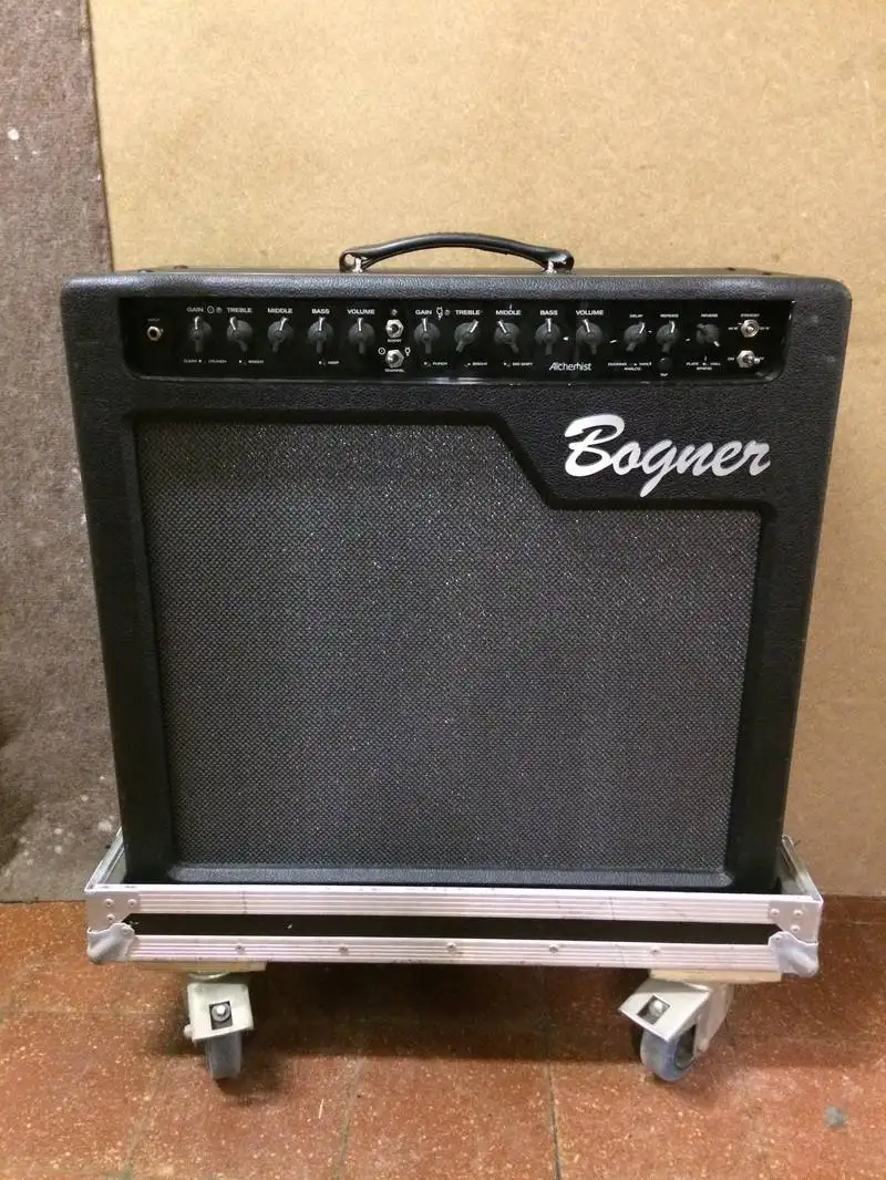 Bogner Alchemist 212 40 wattos fullcsöves gitárkombó Kombinovaný zosilňovač pre gitaru
