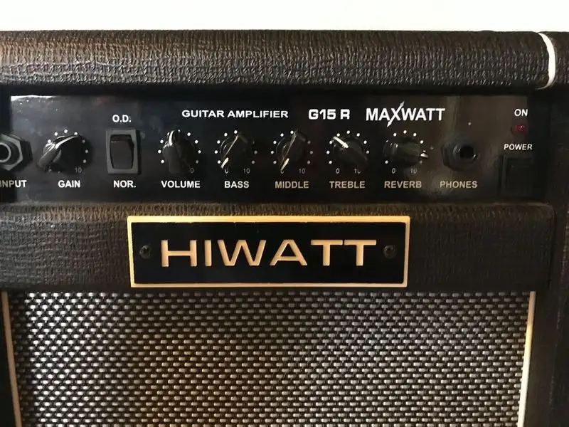 Hiwatt G15R Kombinovaný zosilňovač pre gitaru