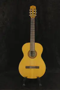 Musima 1986 Classic guitar [December 9, 2022, 10:42 am]