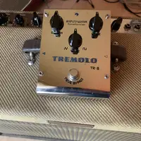 Biyang TREMOLO TR-8 Tremolo pedál [October 27, 2021, 4:46 pm]