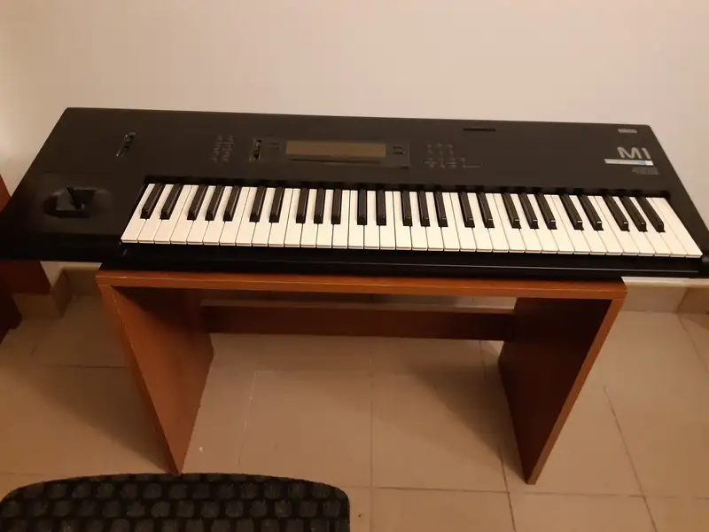 Korg M1 Synthesizer