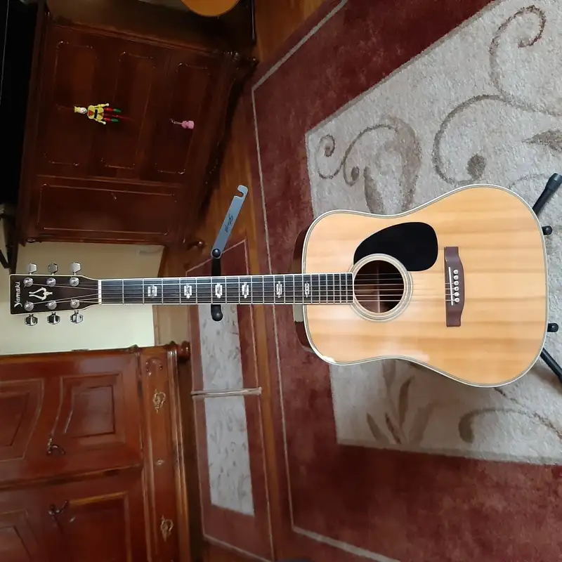 YAMAKI YW-40 Akustická gitara