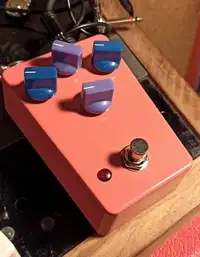 Házi készítésű MK II Fuzz mod Effect pedal [January 16, 2022, 9:01 pm]