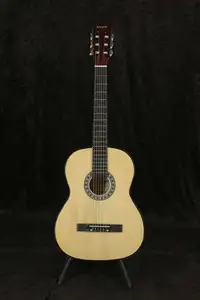 Geryon LC-14 44 Nat Klasszikus gitár [2022.02.19. 16:20]