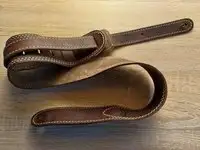 Bayus BAntique Guitar strap [February 17, 2022, 8:48 am]