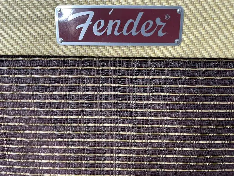 Fender Blues Deville 4x10 Gitárkombó