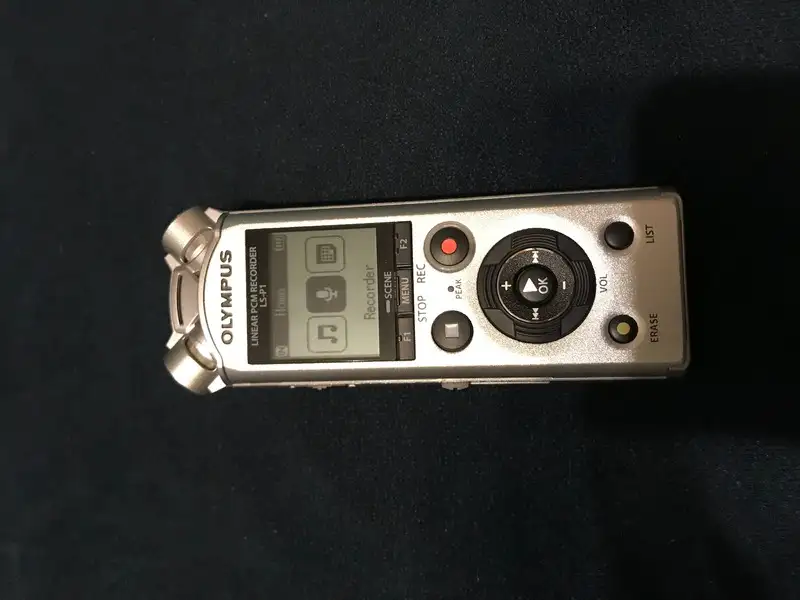 Olympus LS-P1 4 GB Digital recorder
