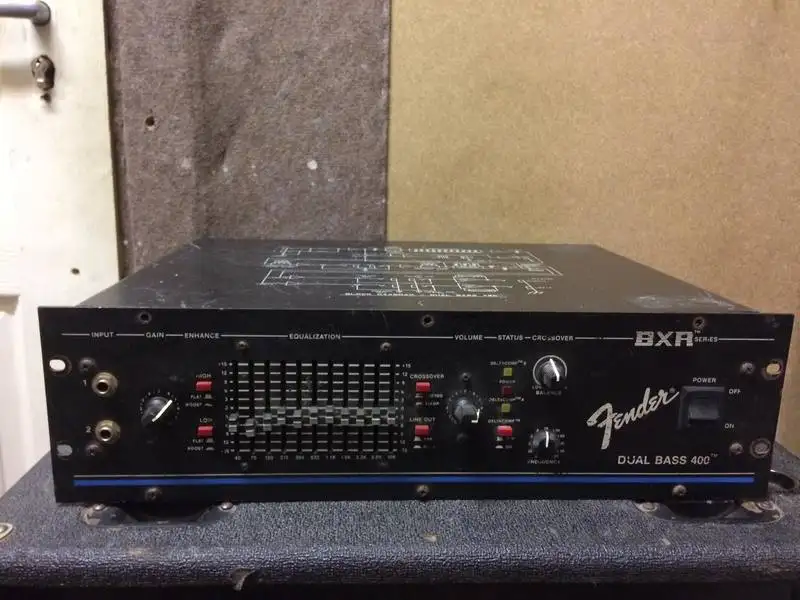 Fender BXR Dual Bass 400 wattos sztereó basszuserősítő fe Bass guitar amplifier