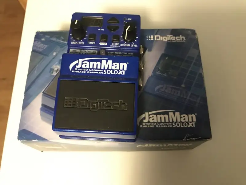 Digitech Jamman SOLO XT Loop station