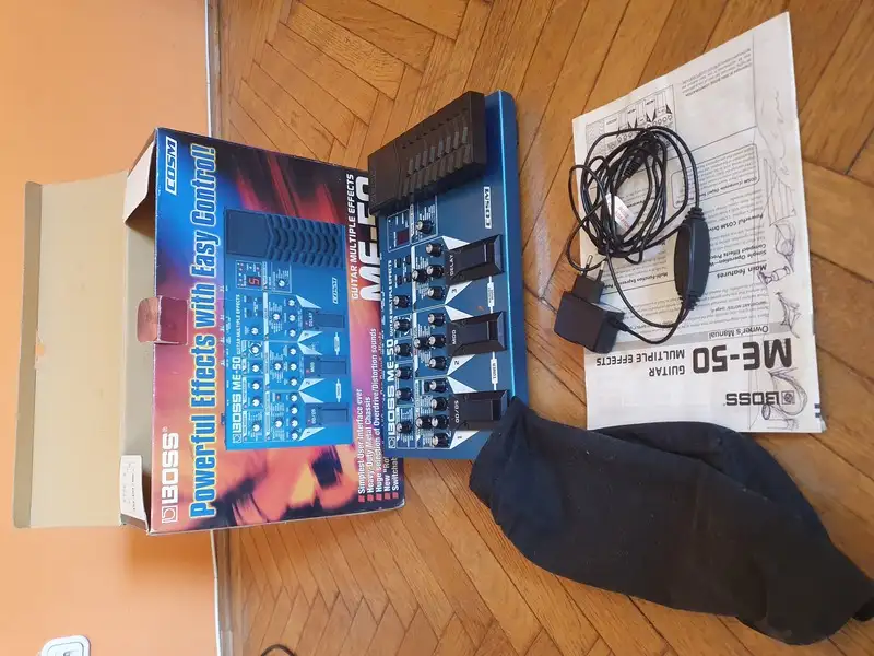 BOSS ME 50 Multi-effect