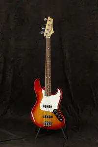 East Jazz Bass Basgitara [July 10, 2022, 10:58 am]