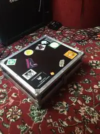 Music Store Pedalboard Pedal Halter [July 16, 2022, 5:35 pm]