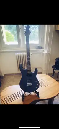 Köves Handmade Elektrická gitara [August 23, 2022, 11:24 am]