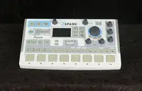 Arturia Spark LE dobgép Drum machine [May 23, 2024, 12:46 pm]