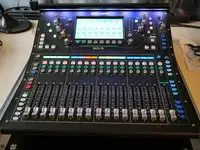 Allen&Heath SQ-5 Keverőpult [2022.10.01. 11:04]