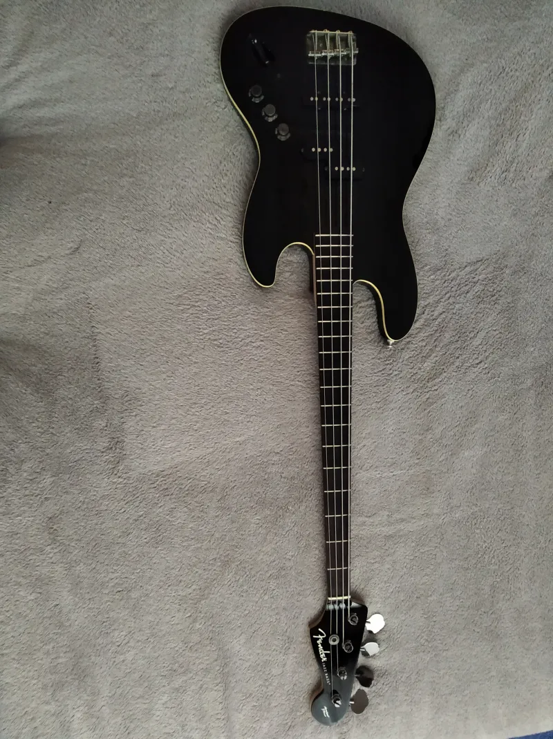 Fender Aerodyne jazz bass Bass guitar
