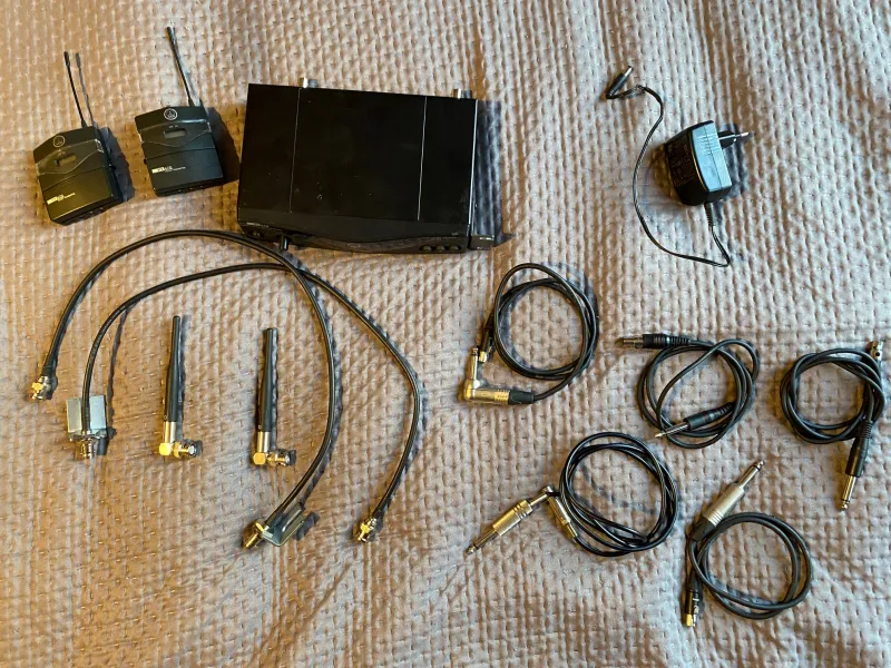 AKG WMS 470 Wireless system