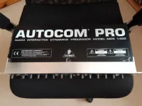 Behringer AUTOCOM PRO MDX 1400