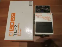 BOSS TU2 HANGOLÓ + ÁRAMELOSZTÓ + BUFFER