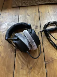 Beyerdynamic DT 990 PRO 250 ohm Auriculares de estudio [November 29, 2022, 6:33 pm]