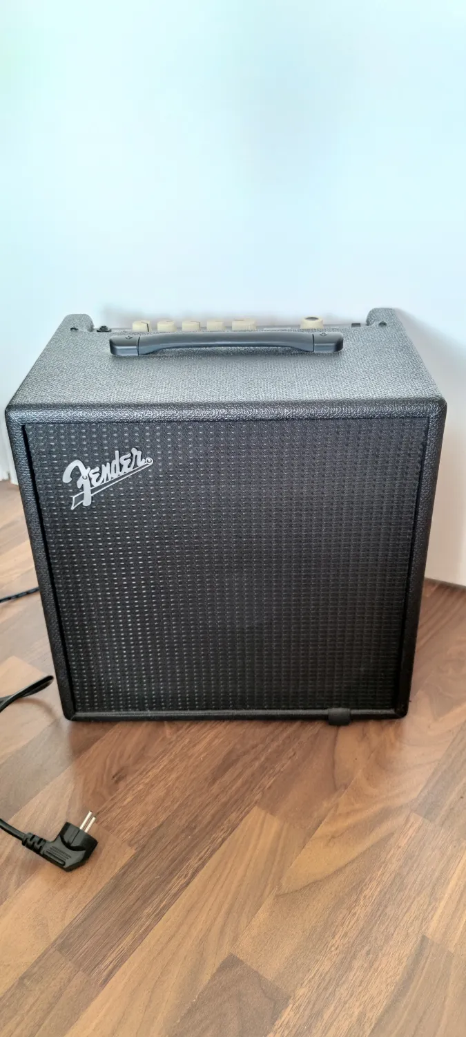 Fender Rumble LT25 Combo de bajo