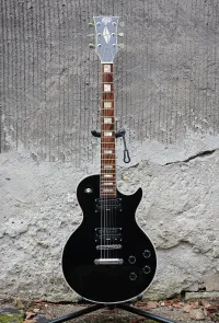 Hondo II Les Paul Guitarra eléctrica [December 5, 2022, 9:40 pm]
