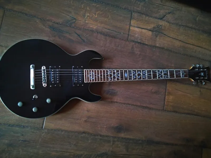 Schecter Diamond Scorpion Deluxe Electric guitar
