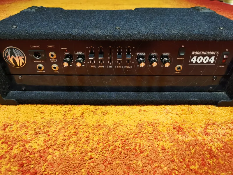 SWR Workingmans 4004 Bass guitar amplifier