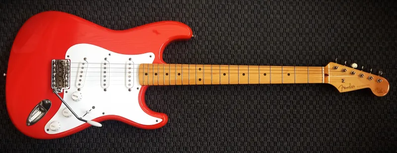 Fender Hank Marvin Signature Stratocaster 1996 Japán Electric guitar