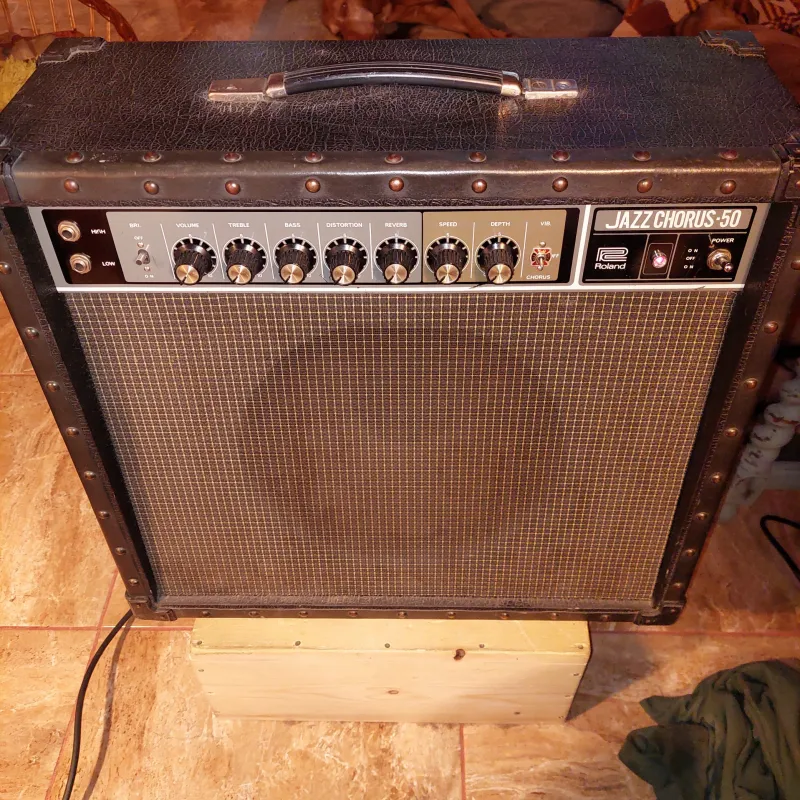 Roland JC50 Gitárkombó