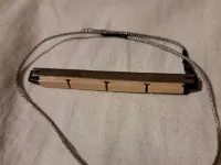 - Gitár piezzo húrláb